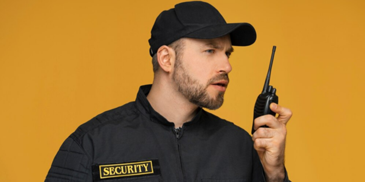 Top Safety Tips for Security Guards During the Holidays